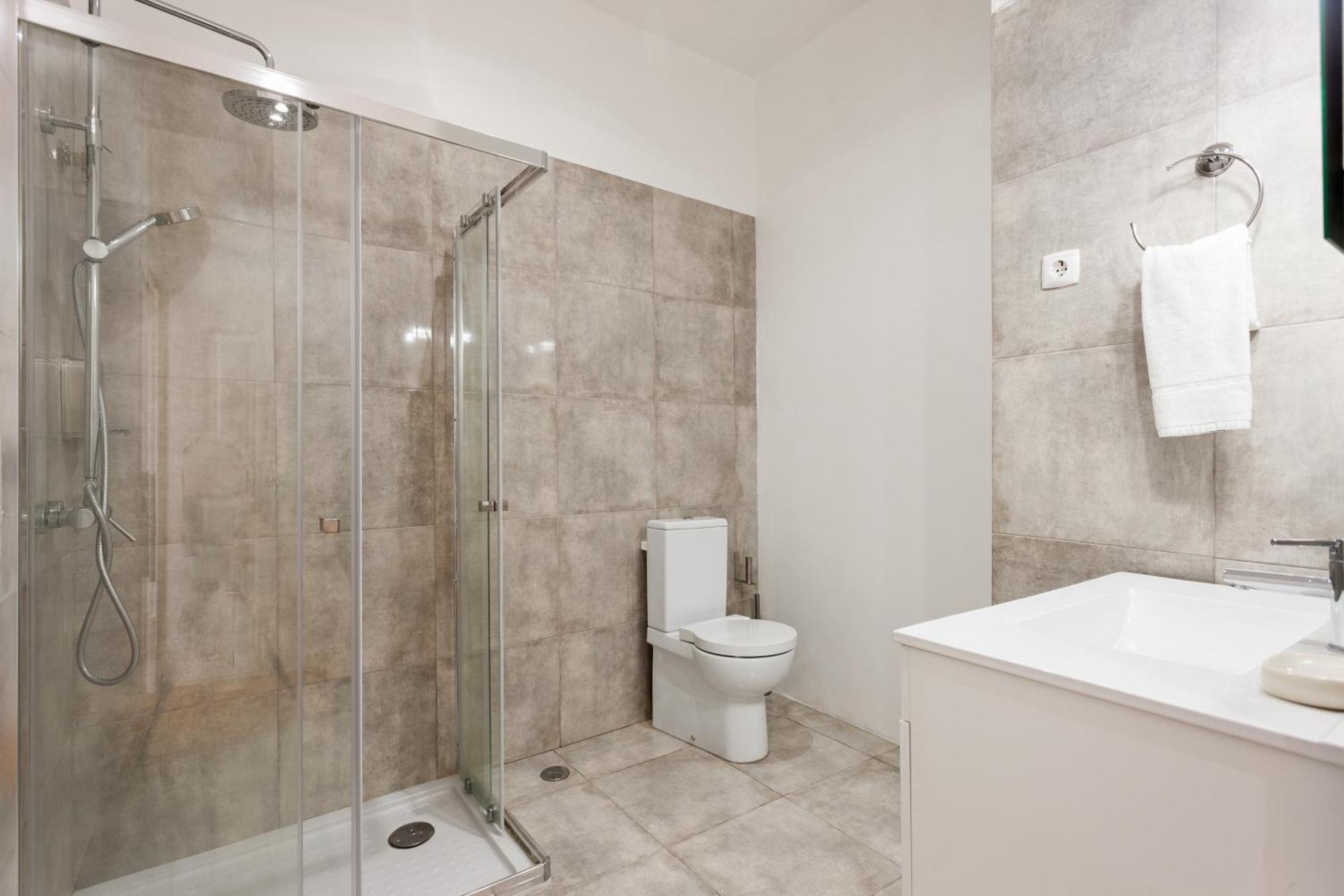 Tejo Vintage Three-Bedroom Apartment - By Lu Holidays Lisbon Luaran gambar